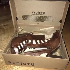 NWB Bed Stu Occam Gladiator Booties